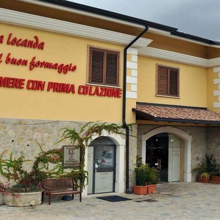 La Locanda Del Buon Formaggio Tito Exterior foto