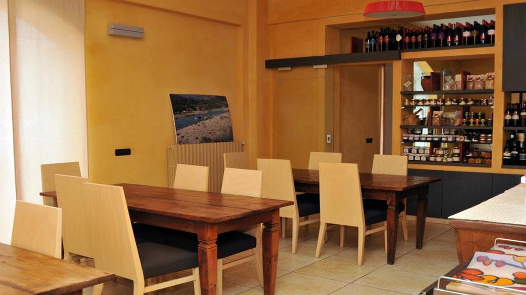 La Locanda Del Buon Formaggio Tito Exterior foto
